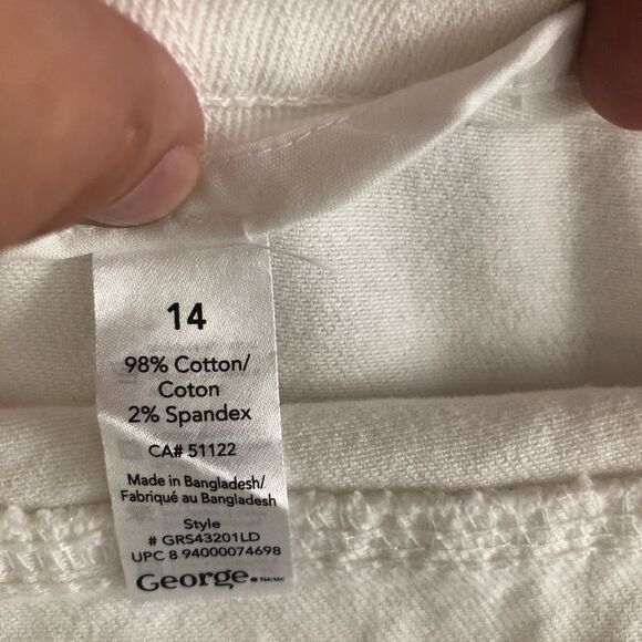 George size 14 white pull-On denim capri - Picture 6 of 6
